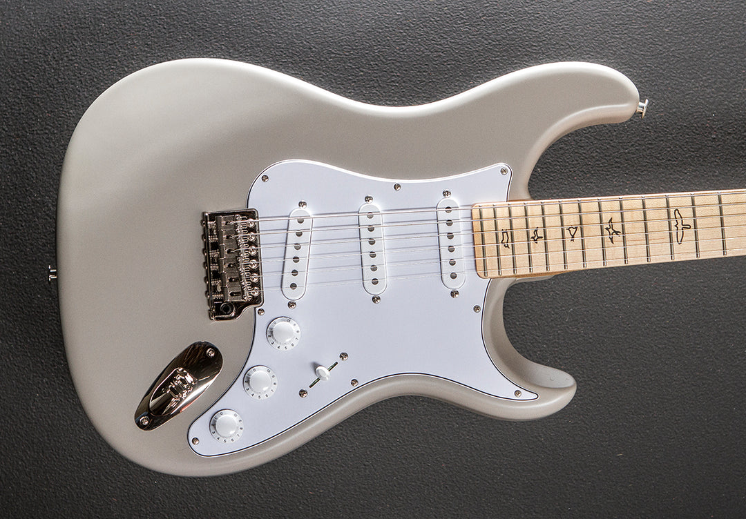 John Mayer Silver Sky w/Maple '23