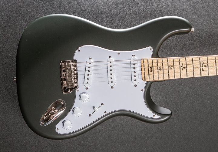 John Mayer Silver Sky w/Maple '23