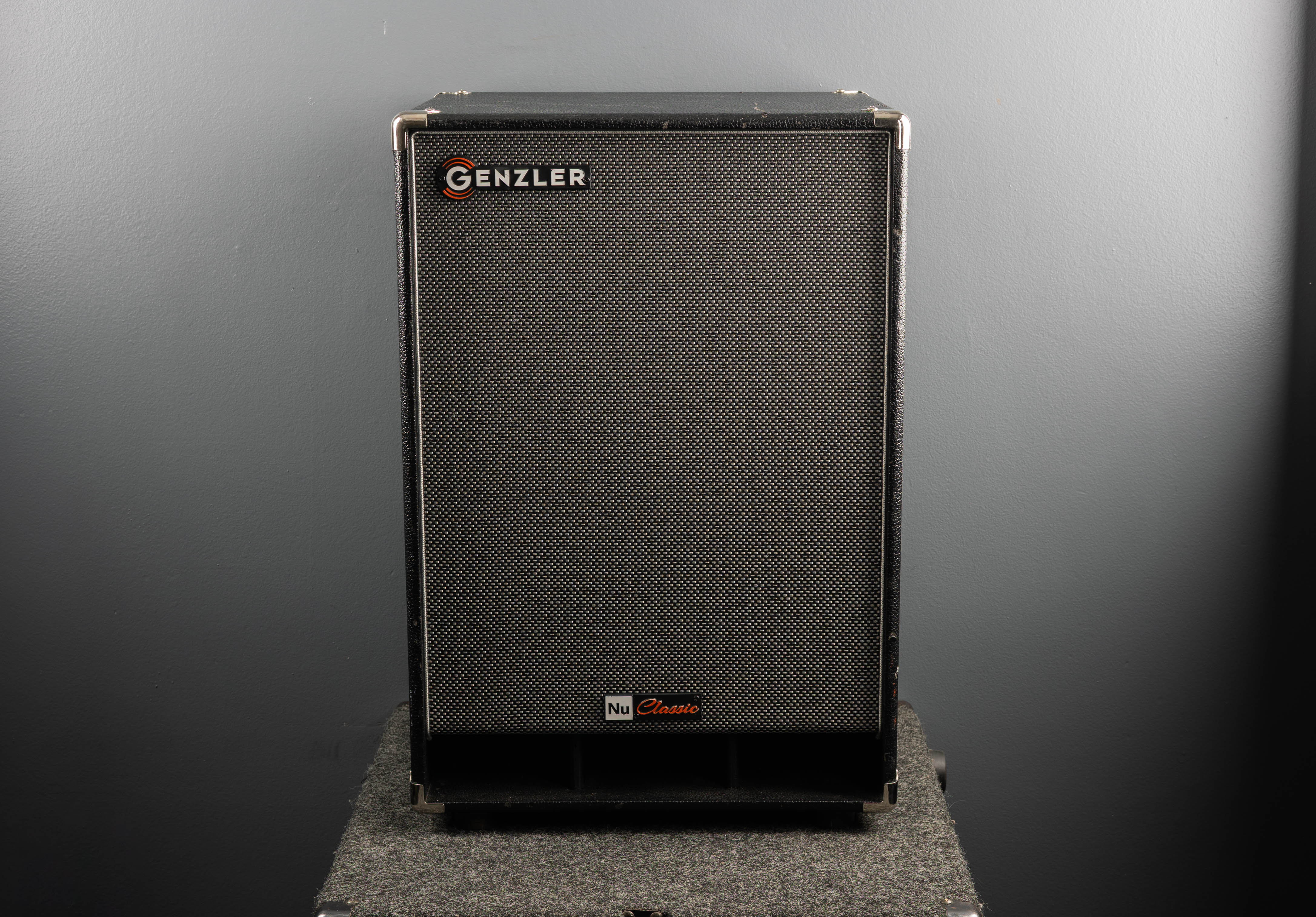 Nu Classic NC-115T - 1x15