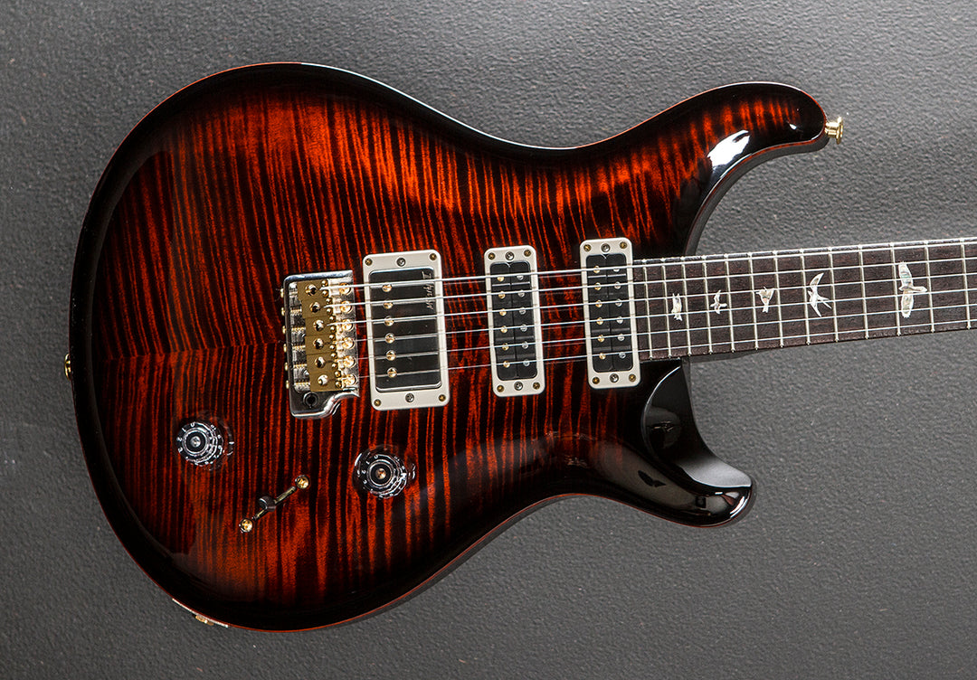 Studio 10 Top - Fire Smokeburst