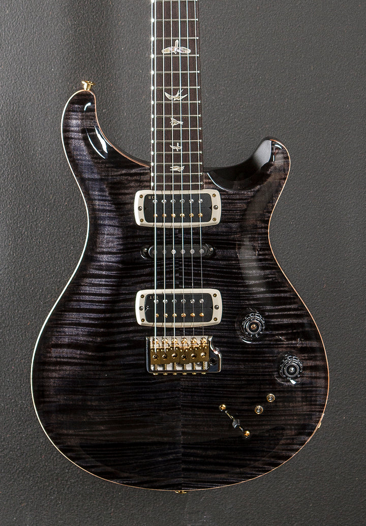 Modern Eagle V 10 Top - Gray Black