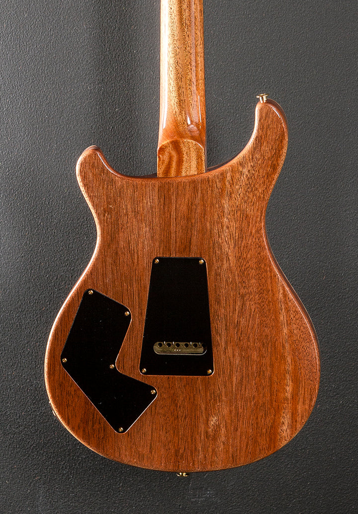 Modern Eagle V 10 Top - Yellow Tiger