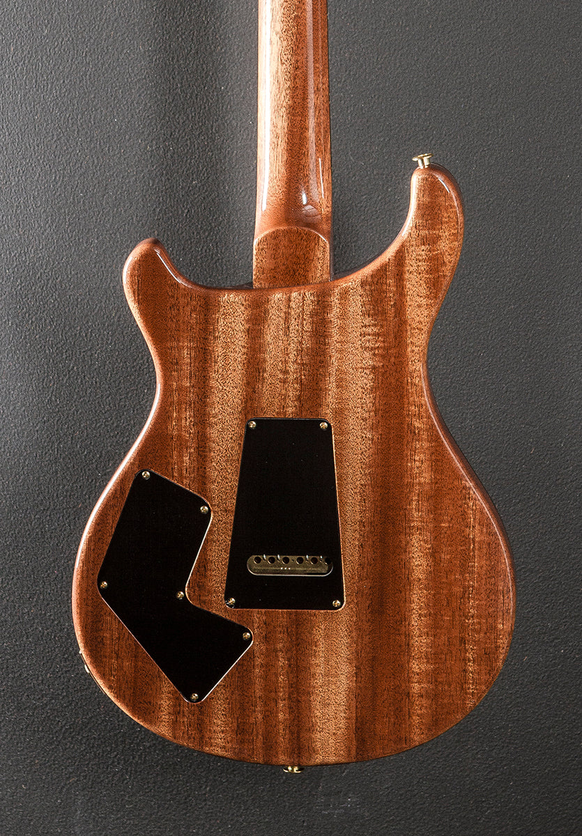 Modern Eagle V 10 Top - Black Gold Wraparound Burst