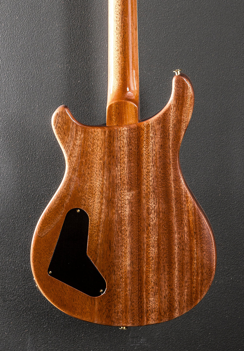 McCarty 10 Top - Faded Blue Jean