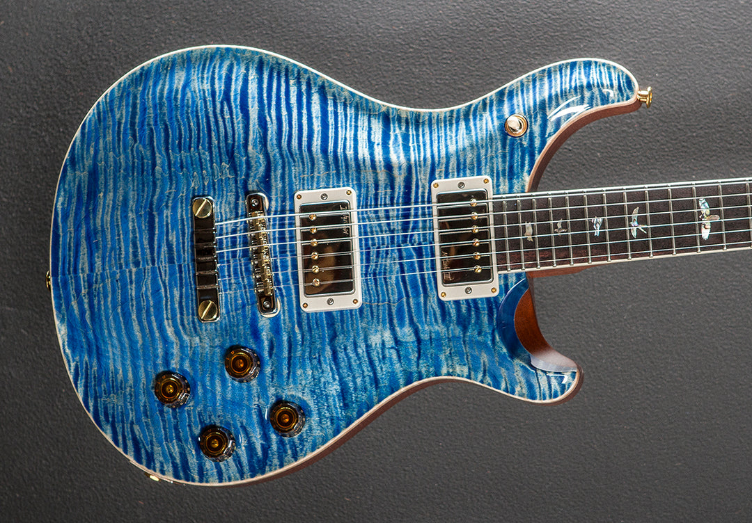 McCarty 594 10 Top - Faded Blue Jean