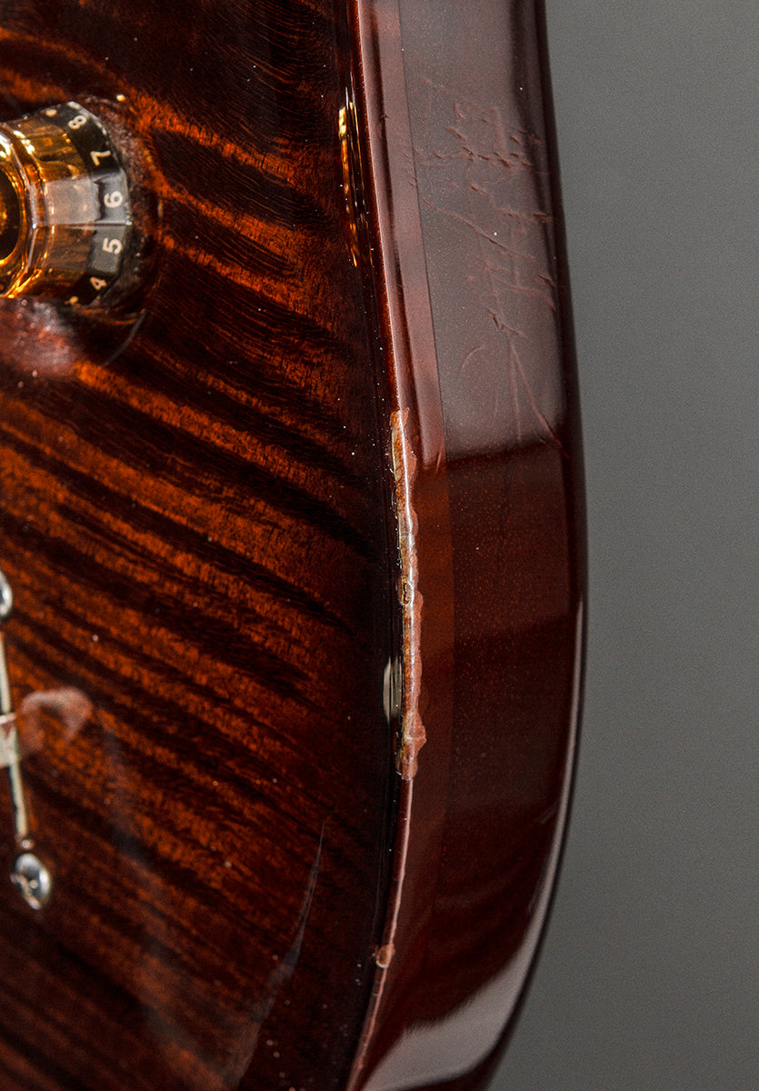 Custom 24 10 Top '11