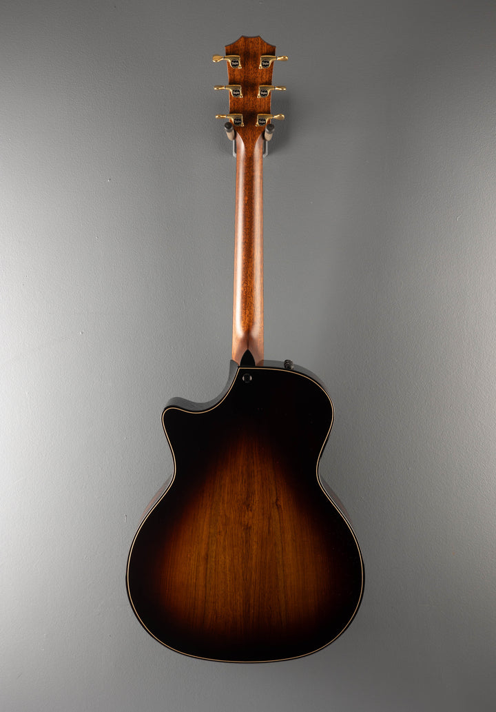 Builder's Edition 814CE