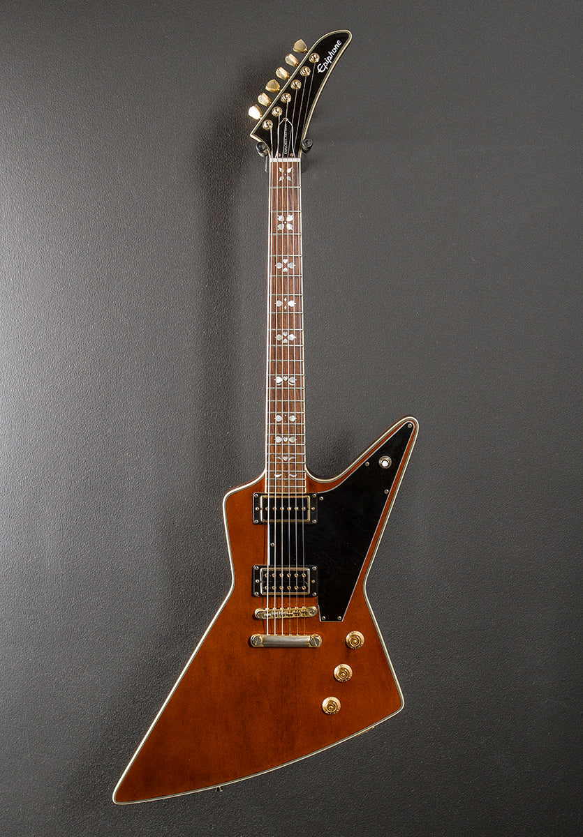 Limited Edition Lee Malia Signature Artisan Explorer '17