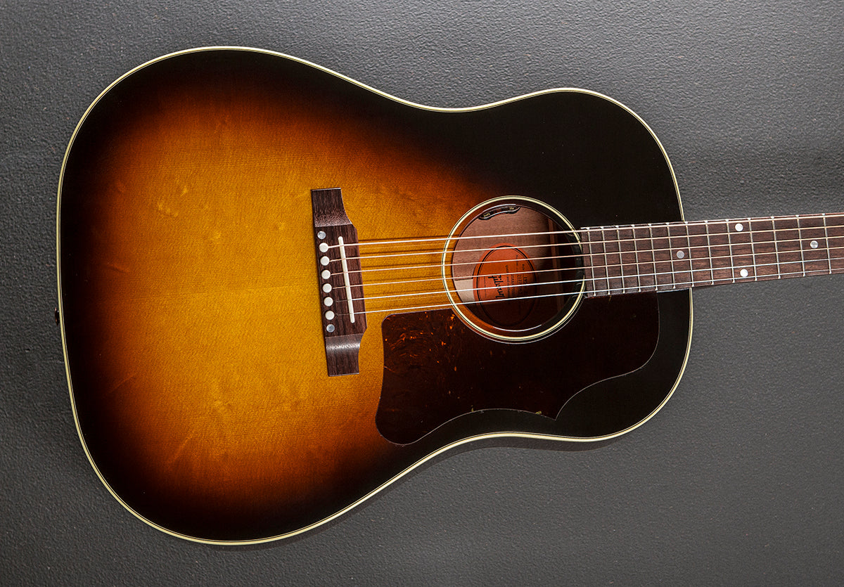 ★Gibson 50's J-45 Original ヴィンテージサンバースト 50's J-45 Original - Vintage Sunburst – Dave's Guitar Shop