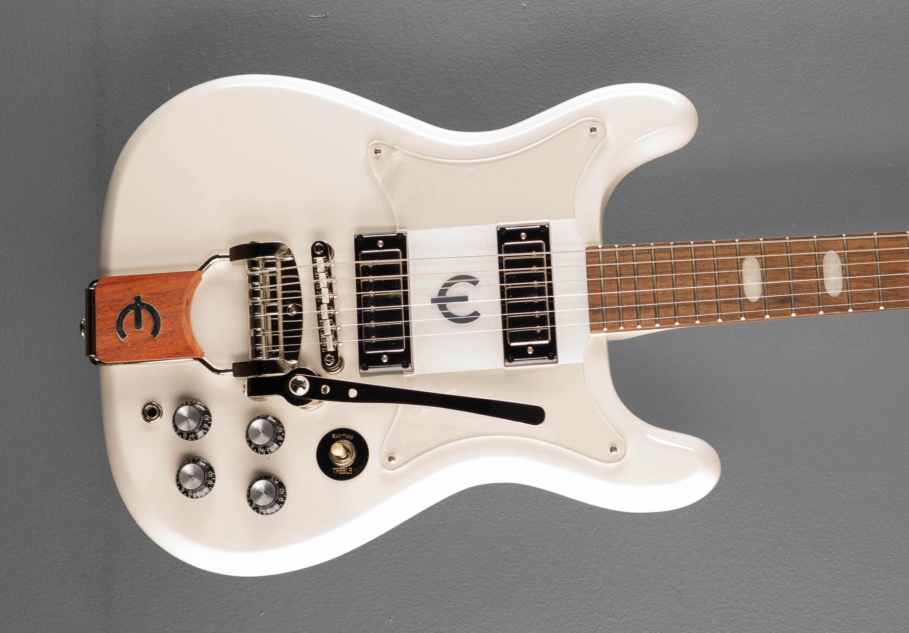 ギター Epiphone Crestwood Custom Polaris White Crestwood Custom - Polaris White – Dave's Guitar Shop