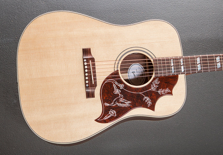 Hummingbird Studio Rosewood - Satin Natural