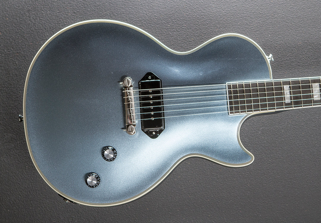 Jared James Nichols "Blues Power" Les Paul Custom - Aged Pelham Blue