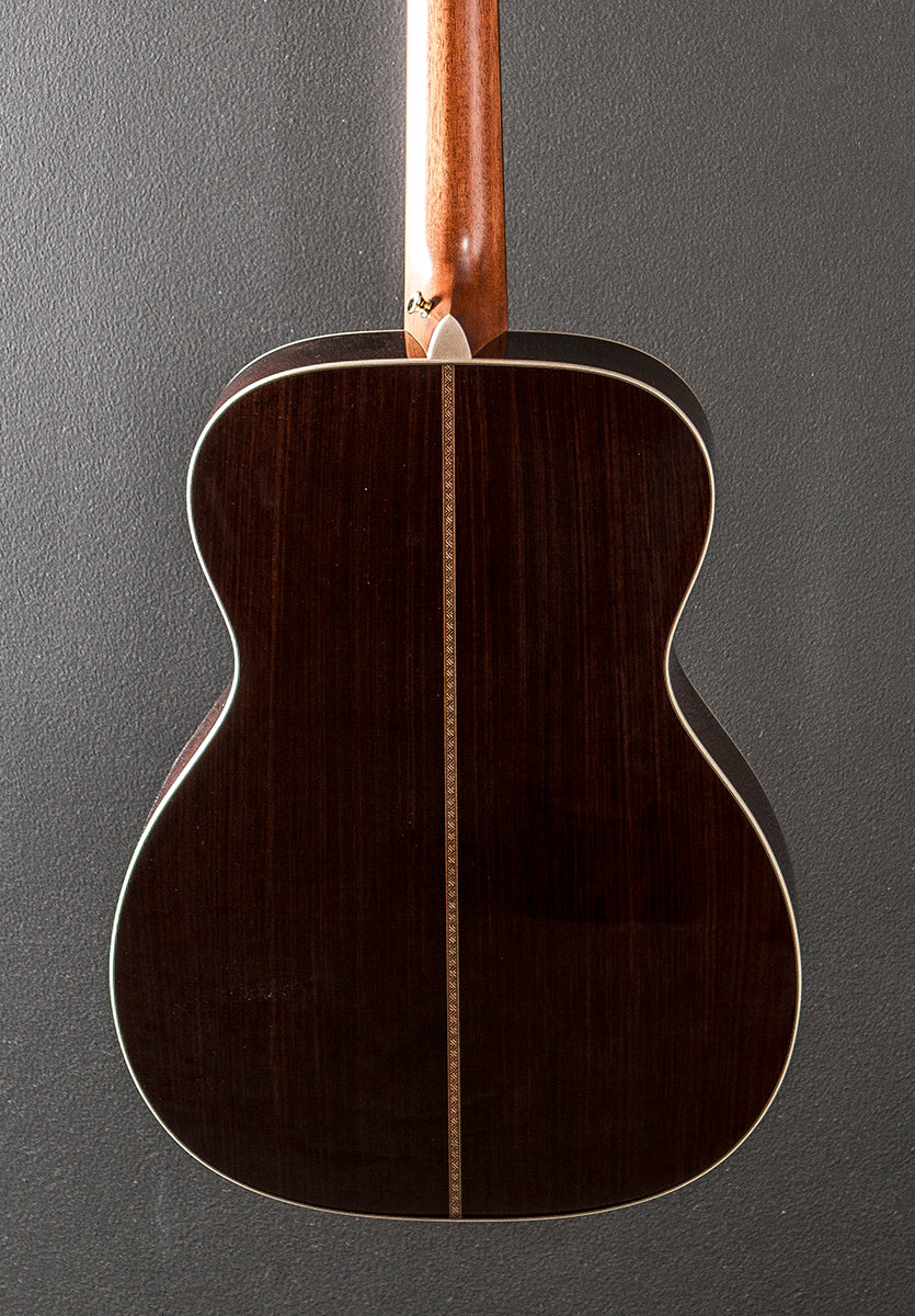 OM-28E Modern Deluxe