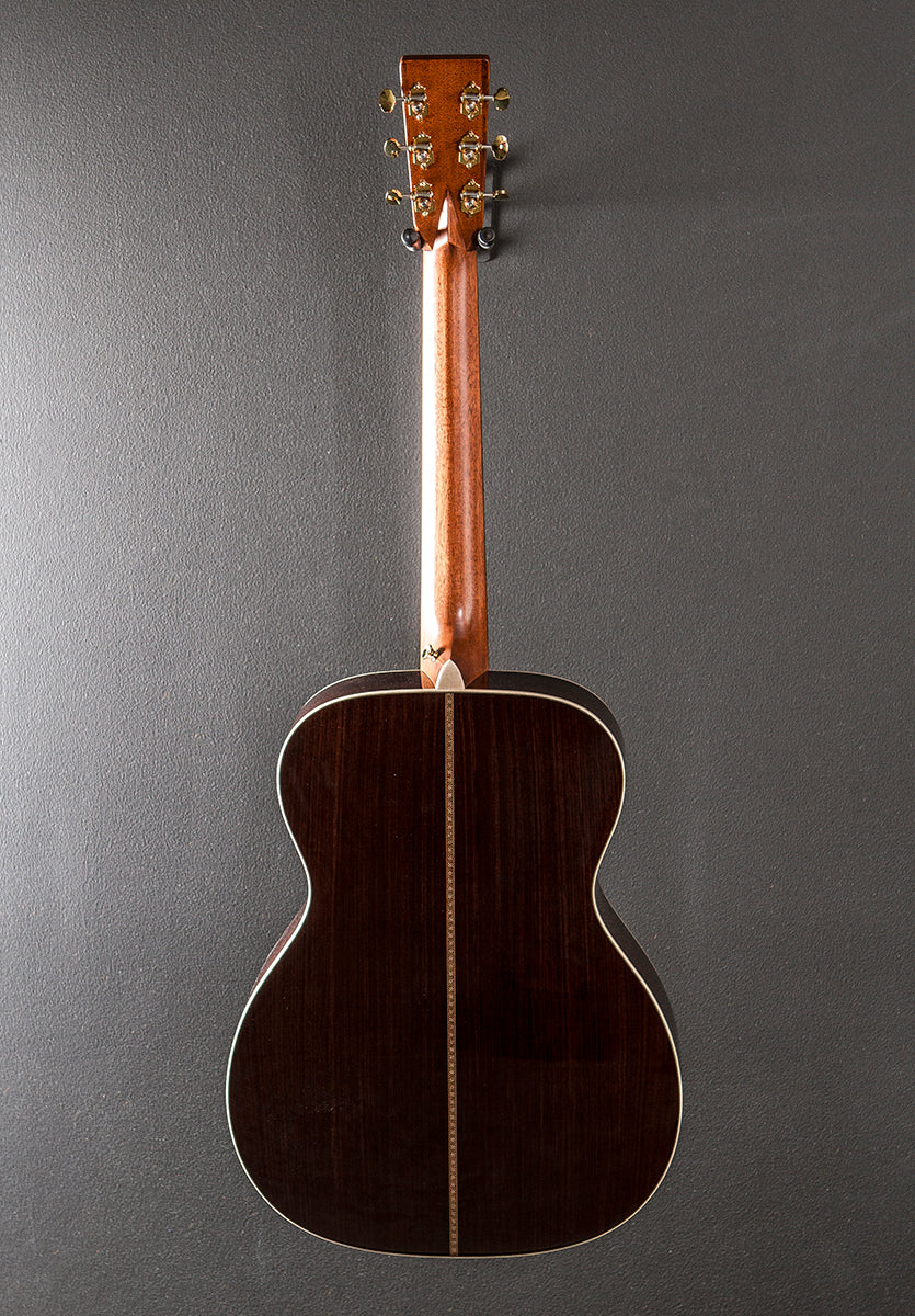 OM-28E Modern Deluxe