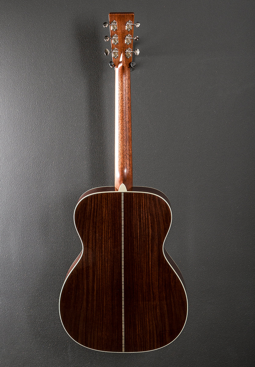 New for 2025 OM-28 Left Hand - Gloss Natural