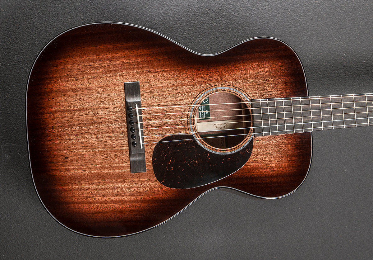 00DB Jeff Tweedy – Dave's Guitar Shop