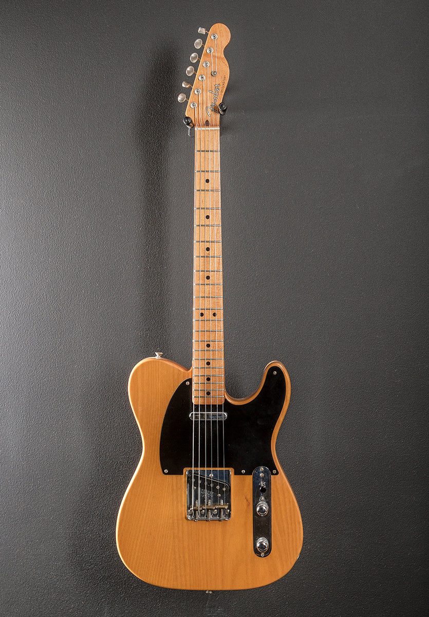 Used American Vintage '52 Reissue Tele '82