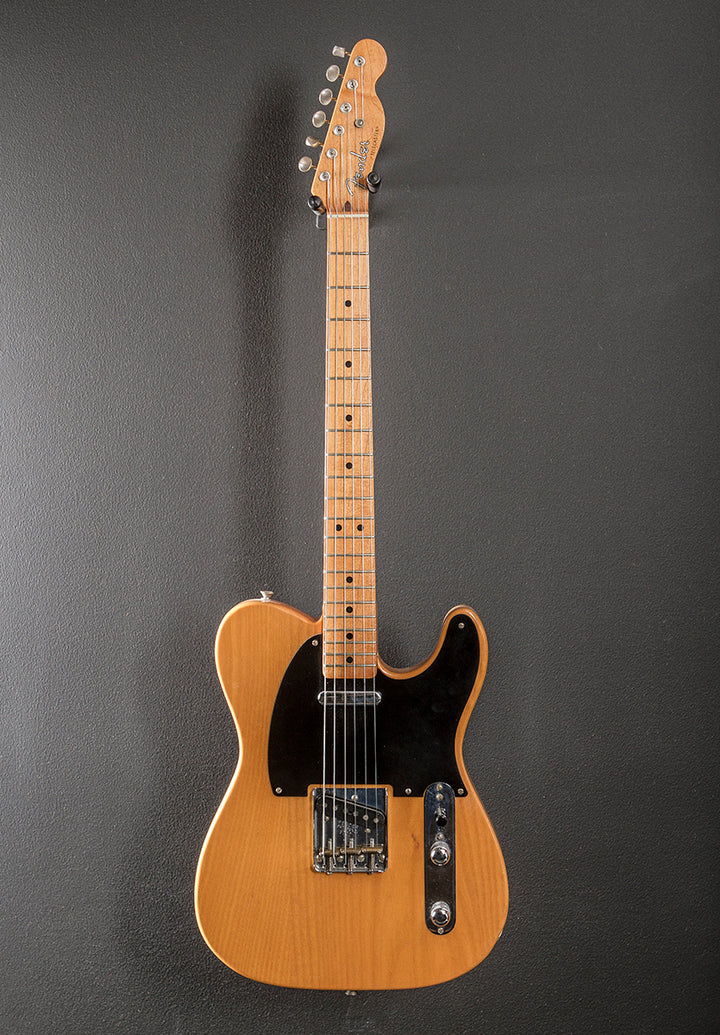 Used American Vintage '52 Reissue Tele '82
