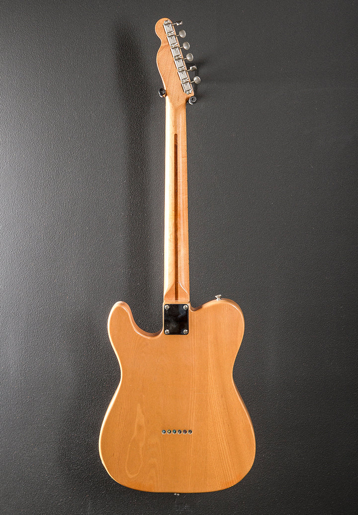 Used American Vintage '52 Reissue Tele '82