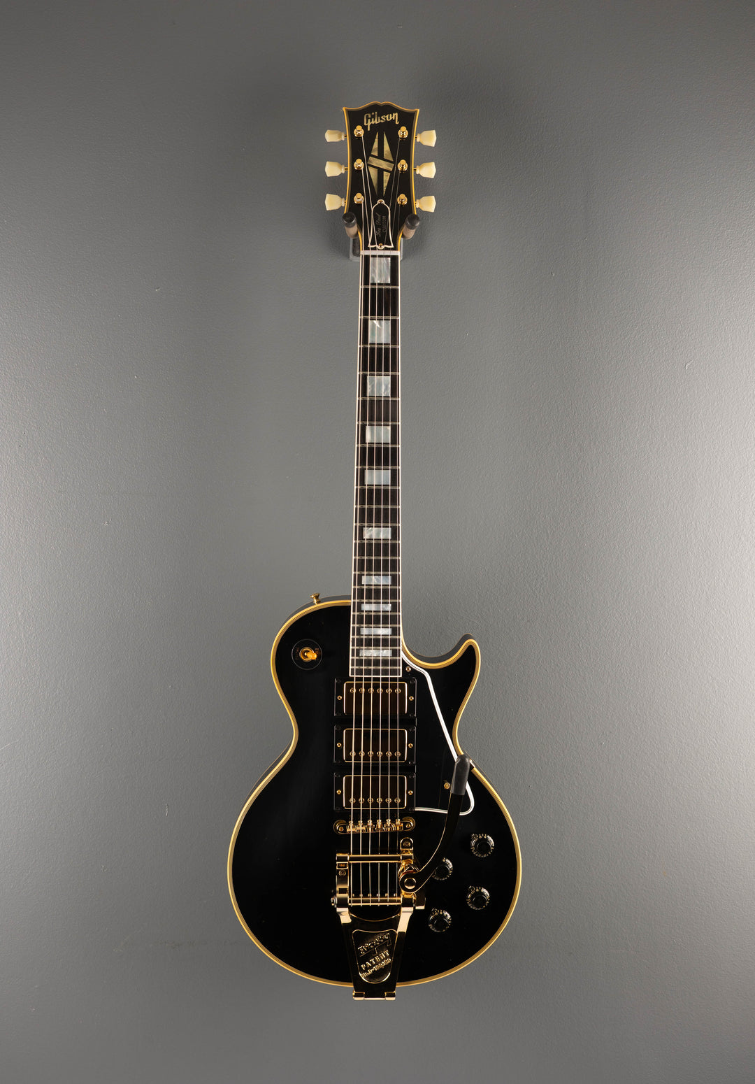 1957 Les Paul Custom Reissue - VOS Ebony 3 Pickup w/Bigsby