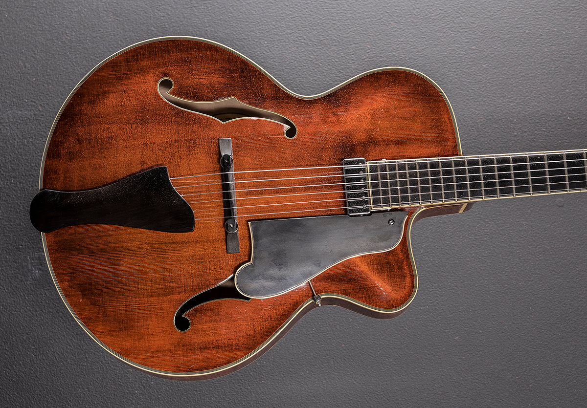 AR805CE '04 – Dave's Guitar Shop