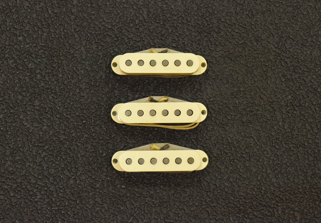 Antiquity II Surfer Strat Set
