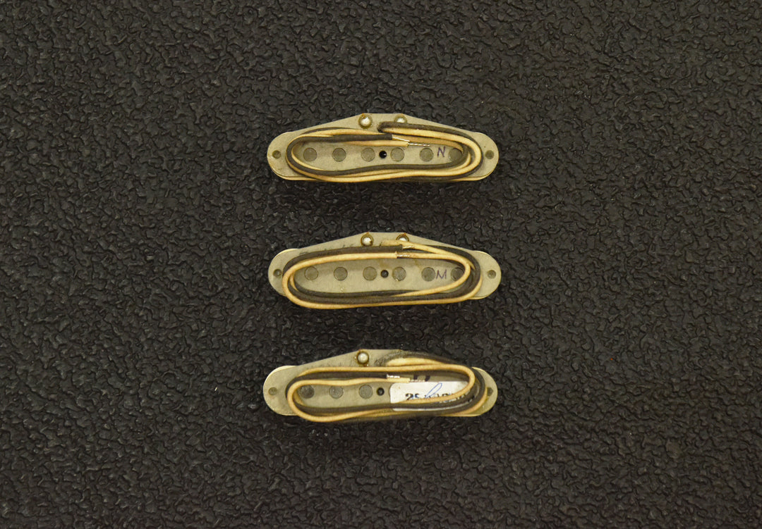 Antiquity II Surfer Strat Set