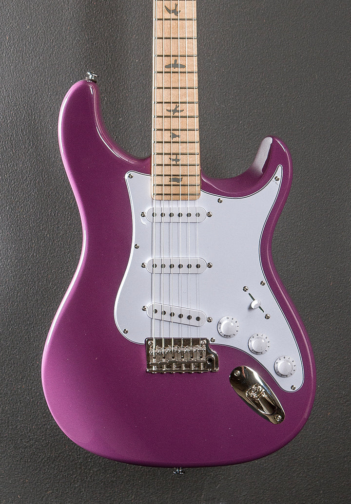 SE Silver Sky w/Maple '24