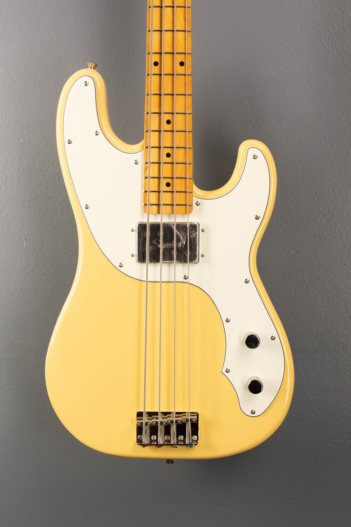 Classic Vibe Telecaster Bass - Vintage White