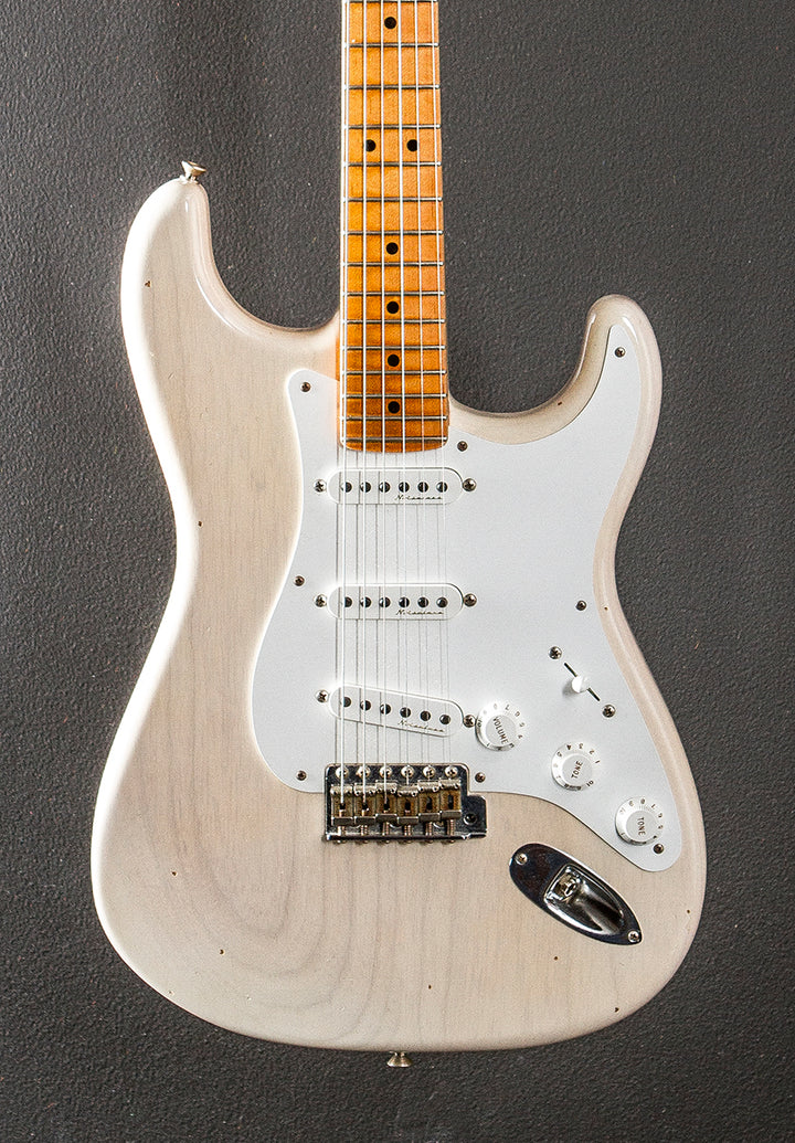 Used Eric Clapton Signature Journeyman Relic Strat '18