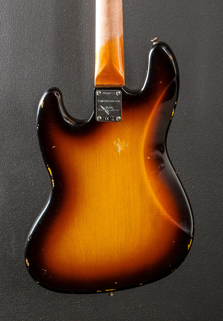 Limited Edition 1960 Relic Jazz Bass