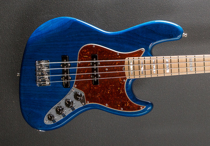 Used Custom Classic Jazz Bass '24