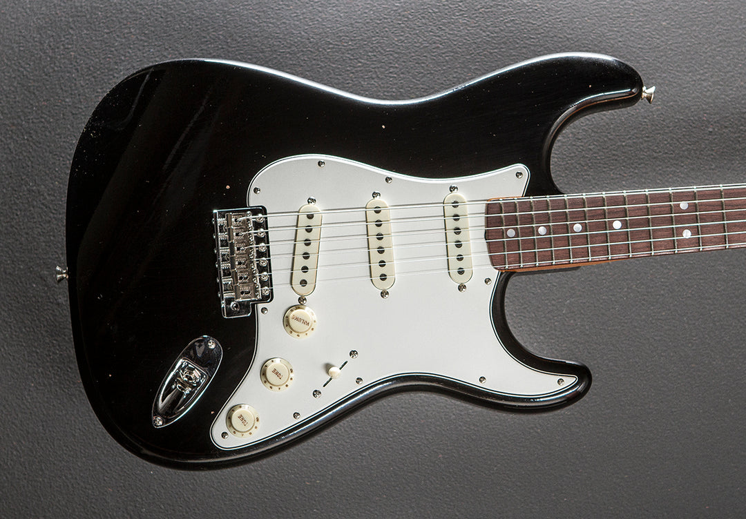 Used Limited Edition 1964 Journeyman Relic Strat '24