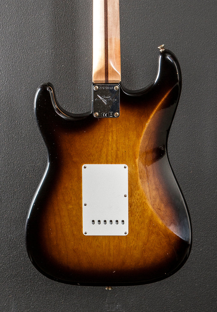 Eric Clapton Signature Journeyman Relic Stratocaster - Two Tone Sunburst