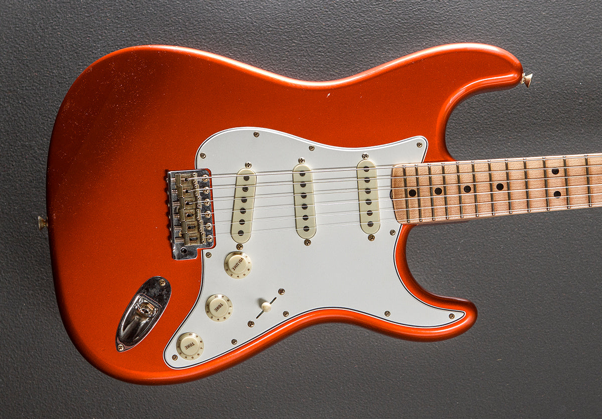 Limited Edition 1969 Journeyman Relic Strat – Dave's Guitar Shop