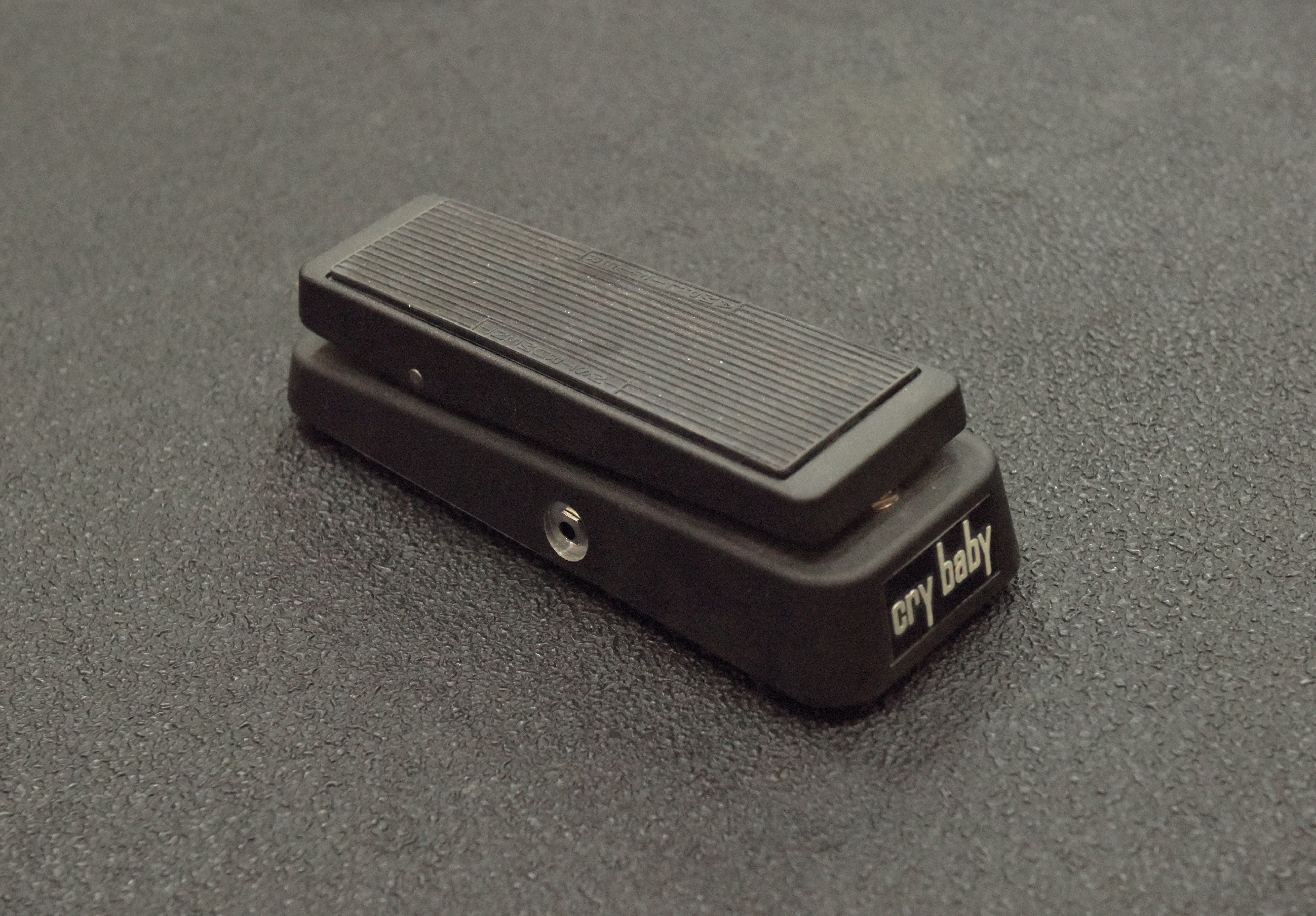 GCB-95 Cry Baby, Recent – Dave's Guitar Shop