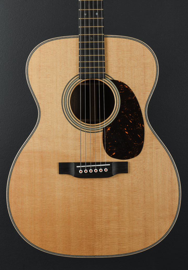 000-28 Modern Deluxe '24