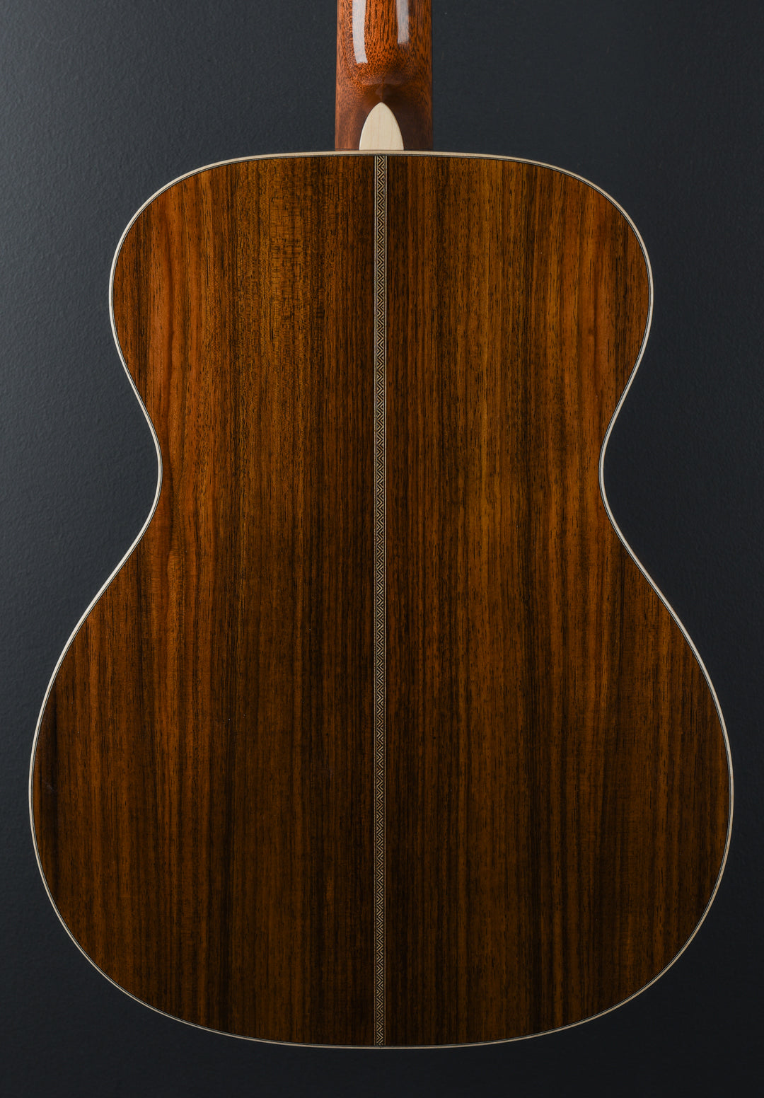 000-28 Modern Deluxe '24