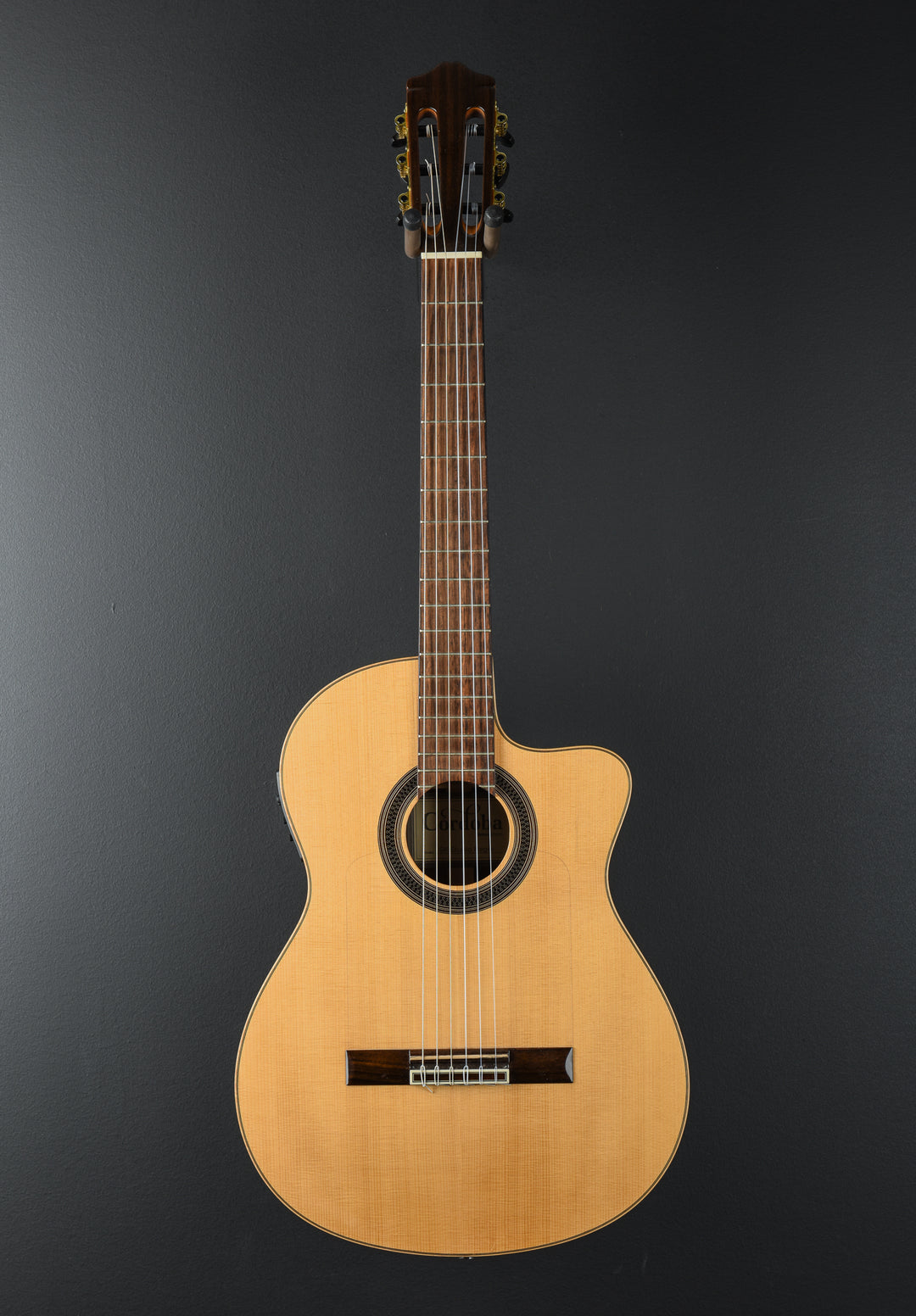 Iberia Series GK Studio Negra Classical, Recent