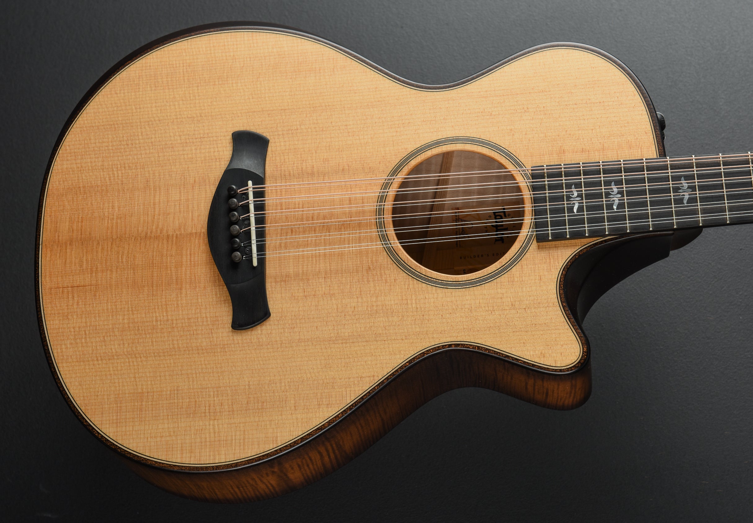 2024 Builder's Edition 652CE 12 String – Dave's Guitar Shop