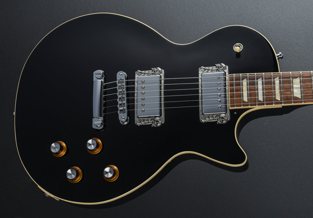 Standard Collection H-150 '23