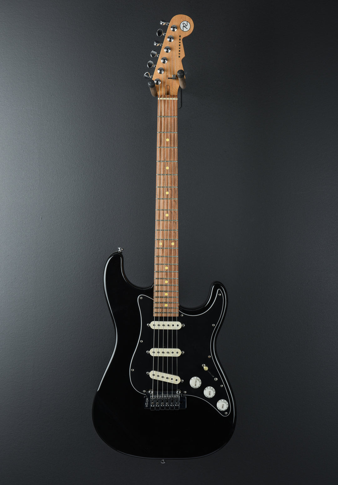 Gil Parris Signature '21