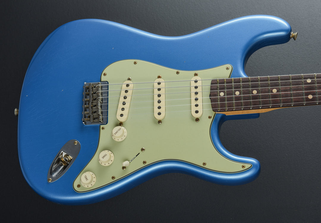 1960 Journeyman Relic Hardtail Stratocaster - Lake Placid Blue
