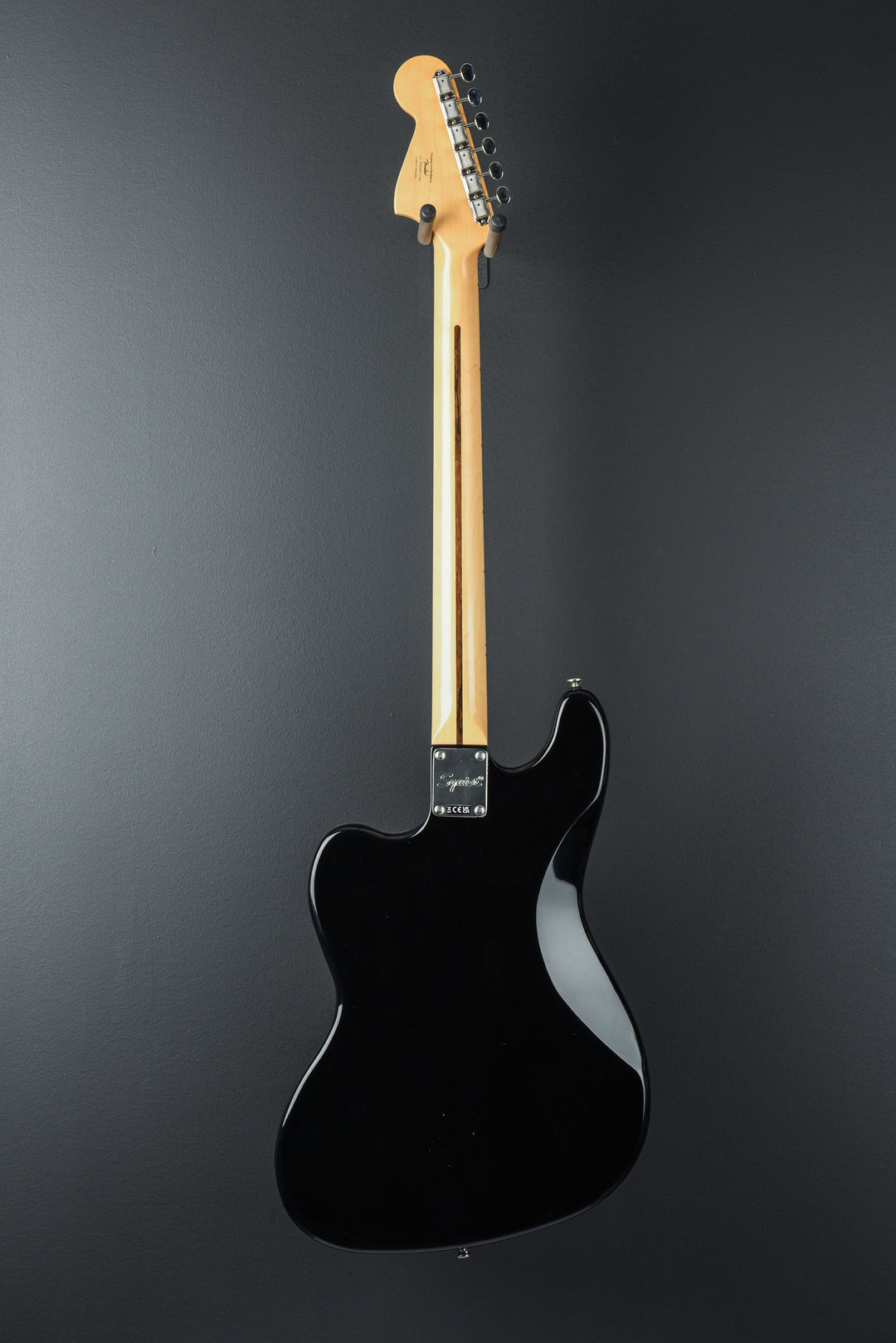 Classic Vibe Bass VI - Black