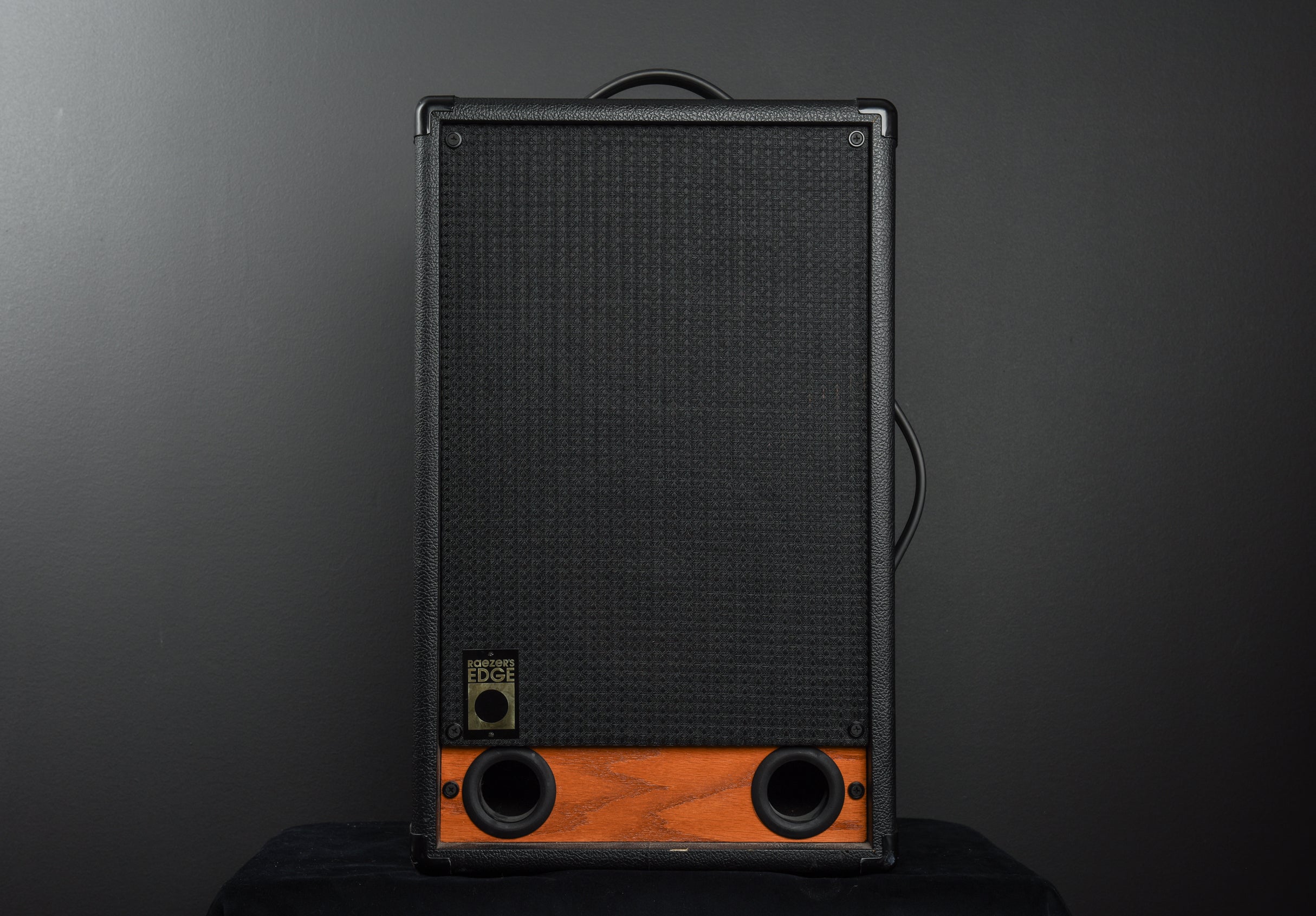 Twin 8T 2x8
