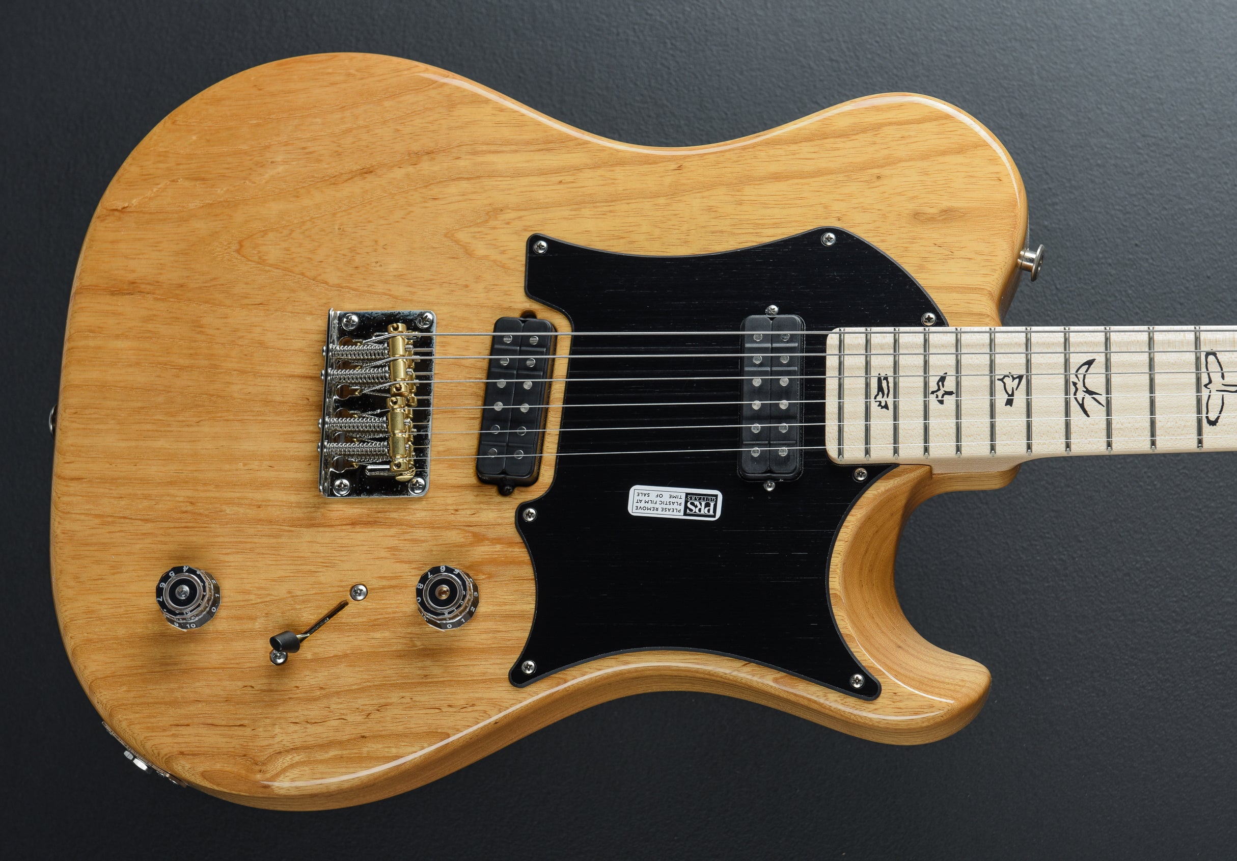 Myles Kennedy - Antique Natural – Dave's Guitar Shop