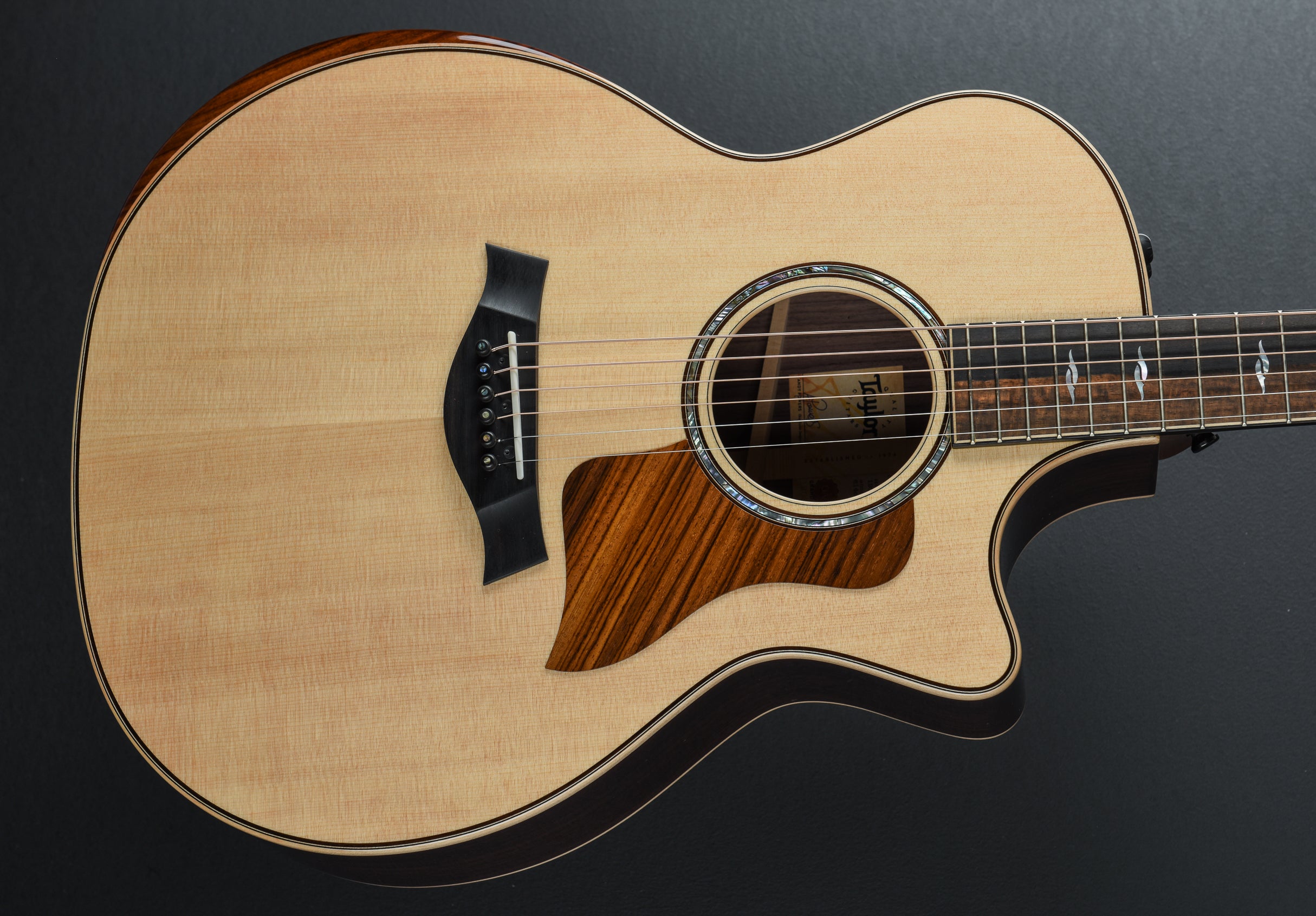 2024 814CE – Dave's Guitar Shop