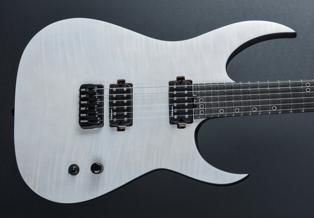 Keith Merrow KM-6 MK-III Legacy - Transparent White Satin