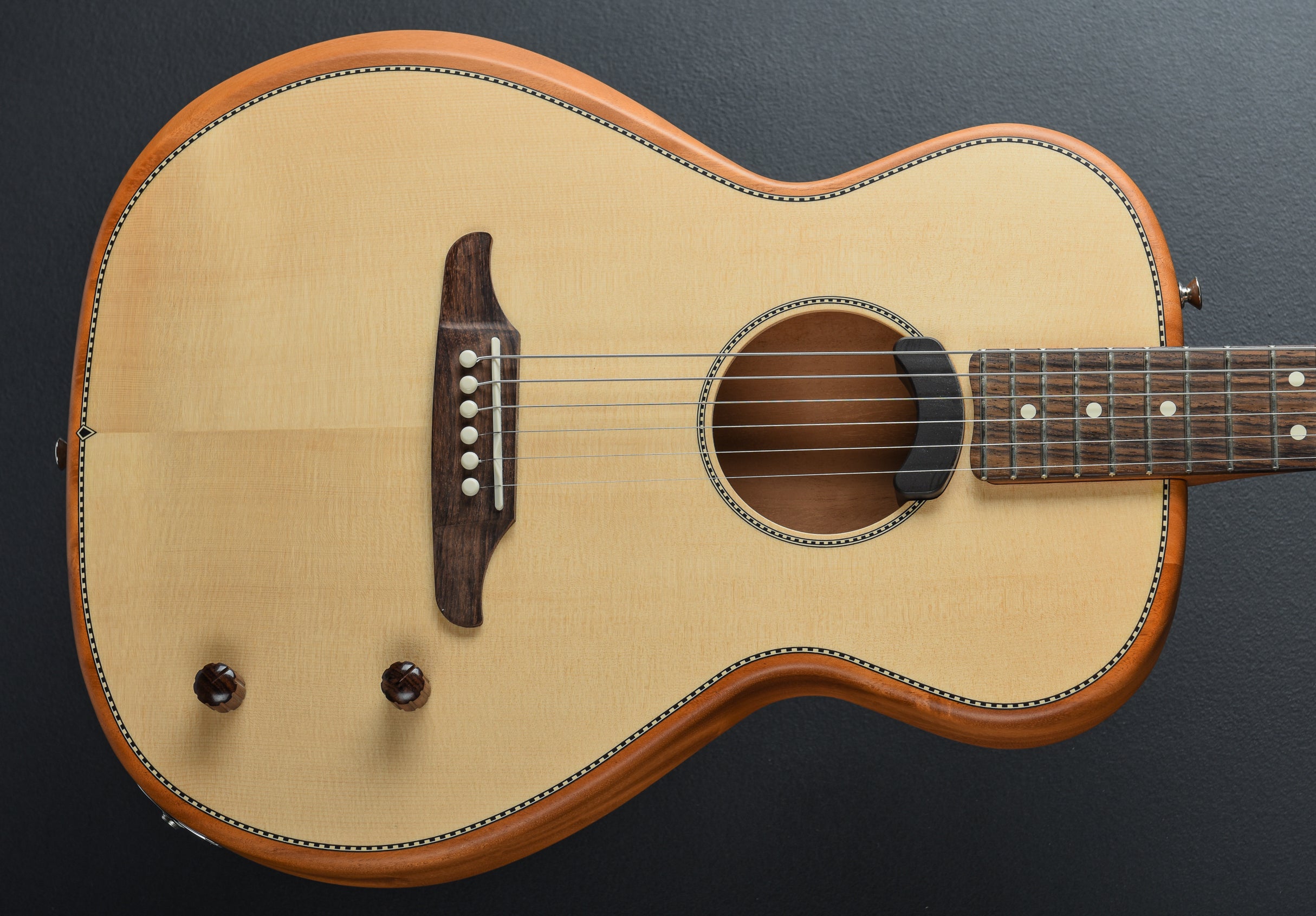 USED Highway Series Parlor '23 – Dave's Guitar Shop