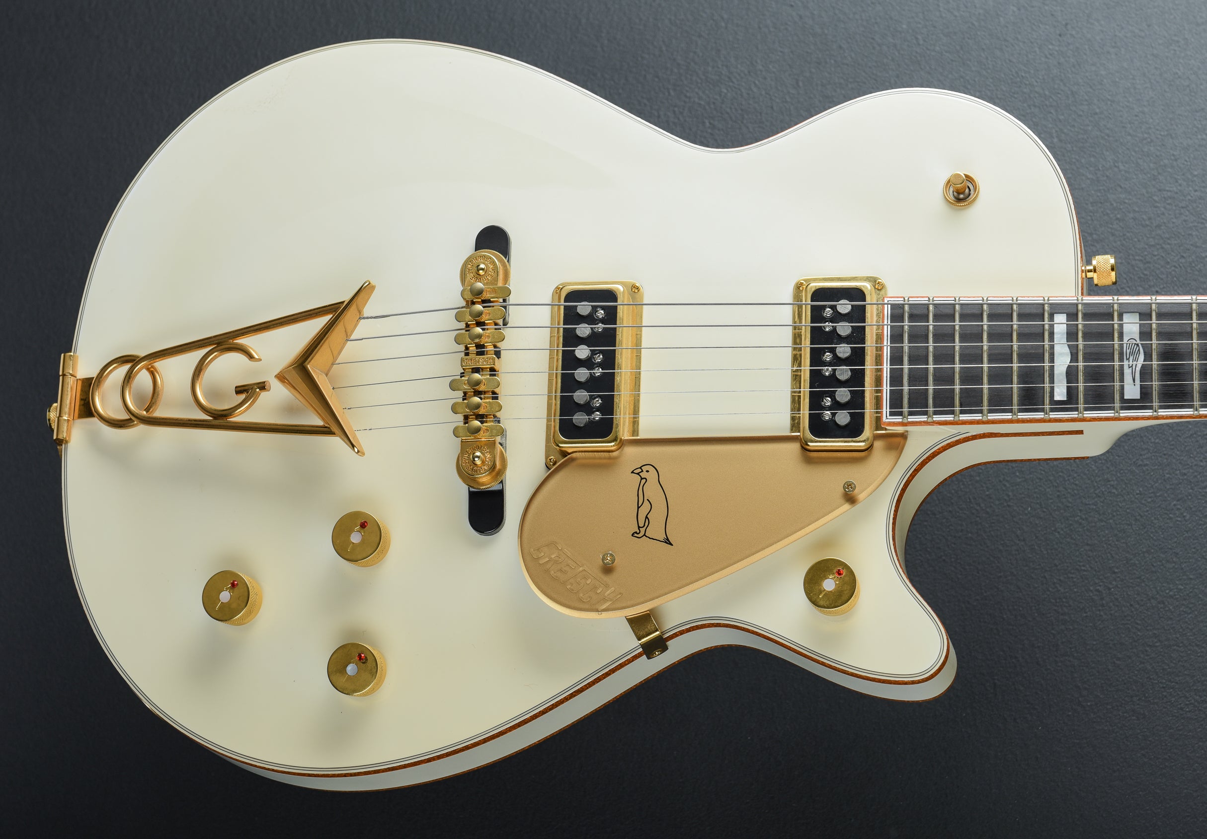 USED G6134 White Penguin '05 – Dave's Guitar Shop